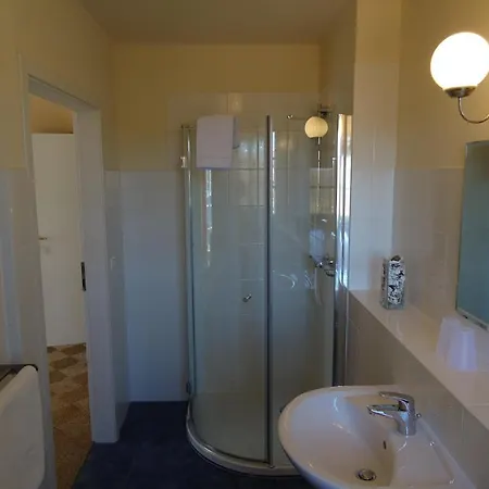 Haus Seeschwalbe בית הארחה *
